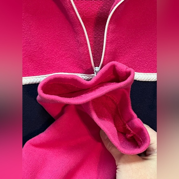 St John | Vintage 90’s Embroidered Crest Zip Neck Sweatshirt - Size Small - Picture 6 of 12